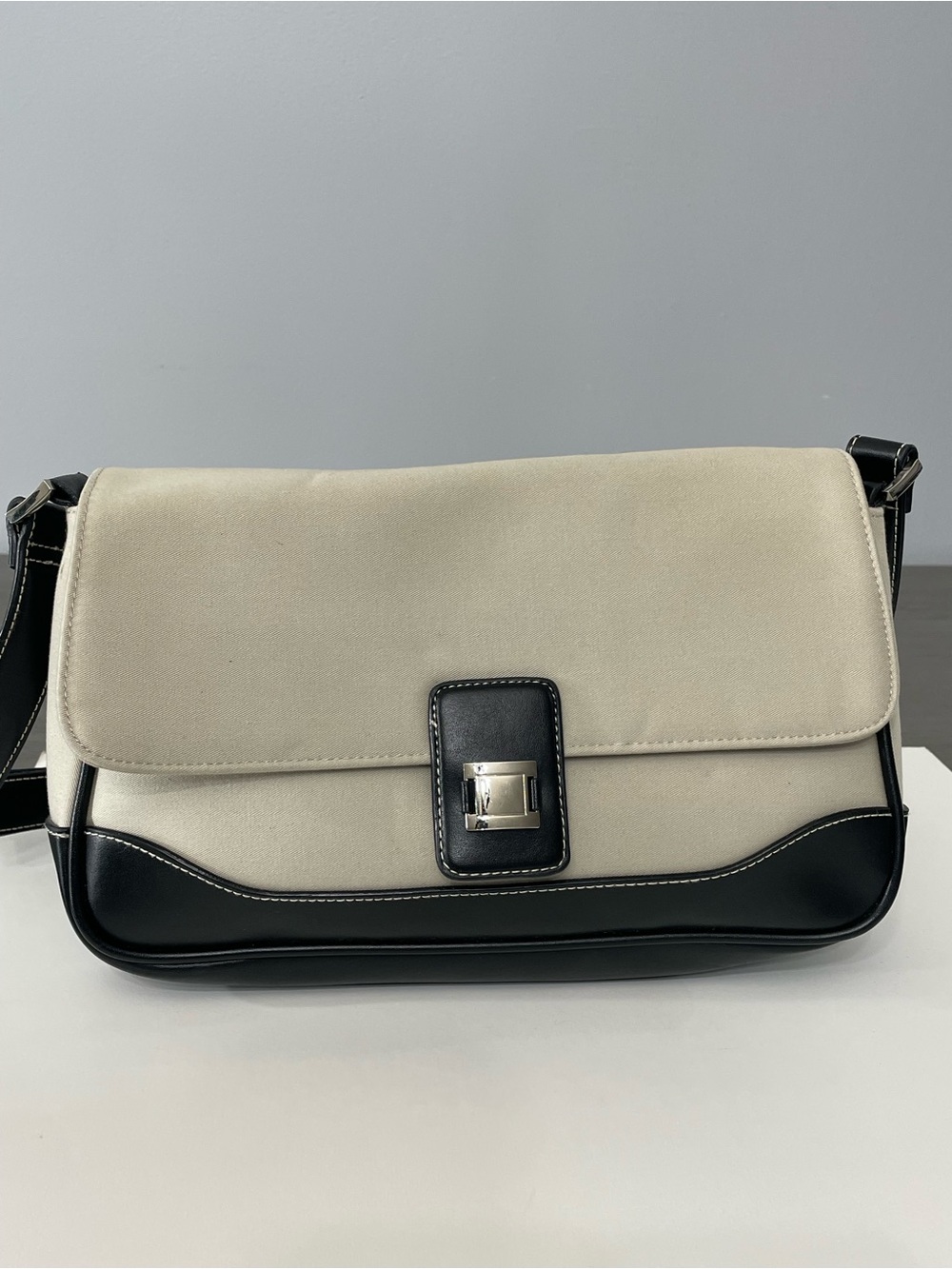 JohnsBay Beige Black Shoulder Crossbody Bag Vintage Satchel